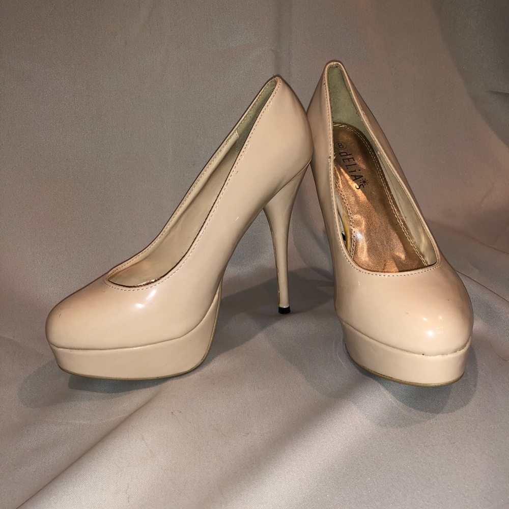 Tan high heel